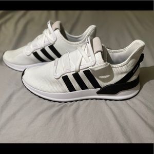 adidas upath white